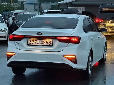 cera: Kia K3: 2021 г., Бензин, Седан — 3