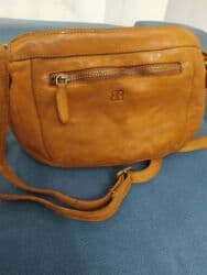 сумка клатч б у: Шикарная сумочка кроссбоди,отличная мягкая кожа, цвет коньякразмер — 24