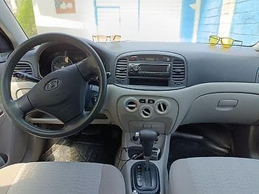starex hyundai: Hyundai Verna: 2006 г., 1.4 л, Автомат, Бензин — 10