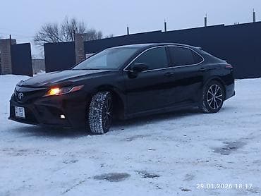 forester 2009: Toyota Camry: 2017 г., 2.5 л, Автомат, Бензин, Седан — 2