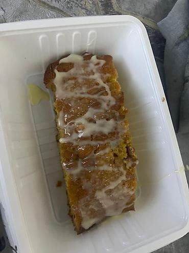 ванил: Домашняя выпечка в порционных лотках: - Кекс с миндалём и ванильной — 2