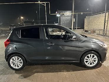шины быу: Chevrolet Spark: 2019 г., 0.9 л, Автомат, Бензин, Хэтчбэк — 8