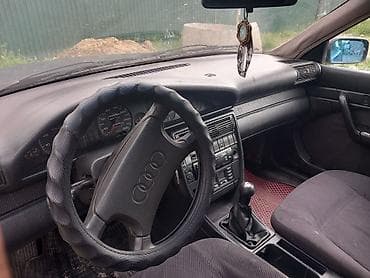 спидометор: Audi 100: 1993 г., Ручные, Бензин, Седан — 4