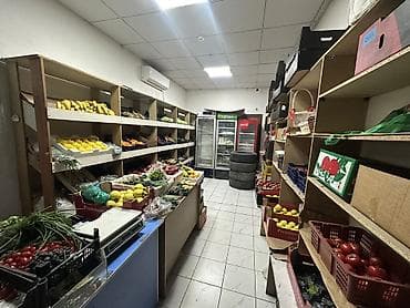 аренда коммерческое помещение бишкек: Часть магазина, В жилом доме, 30 м² Действующий, С оборудованием, С ремонтом, Электричество, 1 линия, Кондиционер, Видеонаблюдение и сигнализация — 1
