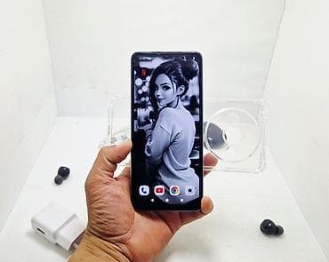 Redmi, Redmi A3, Б/у, 128 ГБ, цвет - Голубой, 1 SIM, 2 SIM at lalafo.kg Redmi, Redmi A3, Б/у, 128 ГБ, цвет - Голубой, 1 SIM, 2 SIM