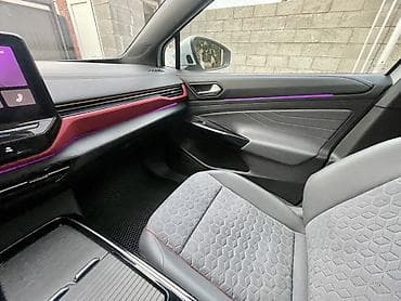 volkswagen id.3: Volkswagen ID.4: 2022 г., Электромобиль, Кроссовер — 9
