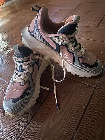 Кроссовки Li-Ning ARHQ168-4A - Размер: US 7.5 / EUR 38⅔ / CN 240 мм