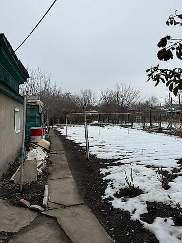 продаю дом аламидин рнок: Срочно ‼️ В продаже одноэтажны ДОМ 🔰Адрес: Аламедин 1 🔰Площадь — 3