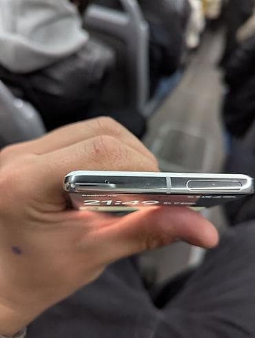 Мобильные телефоны: Google Pixel 7 Pro, Б/у, 128 ГБ, цвет - Белый — 3