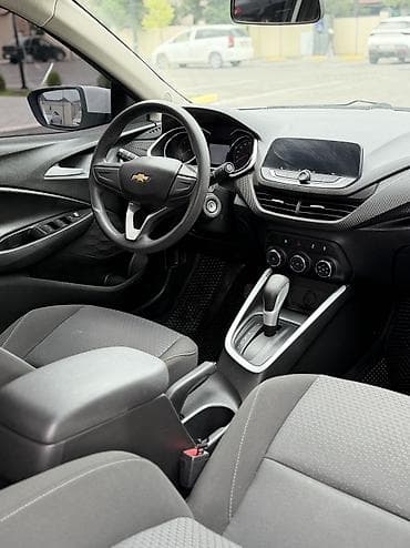 chevrolet epica: Chevrolet Onix: 2021 г., 1 л, Вариатор, Седан — 9