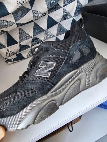 Состояние идеальное просто пыльные размер 37
женские at lalafo.kg Состояние идеальное просто пыльные размер 37
женские