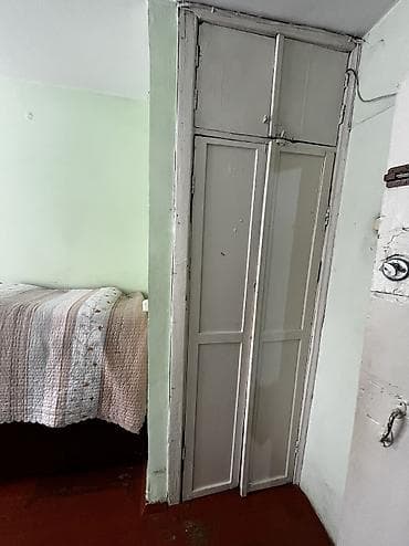 комната бозтери: 13 м², Без мебели — 10