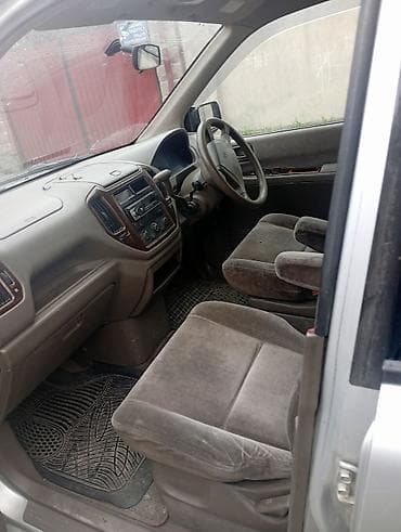 сди 2 7: Mitsubishi Dion: 2000 г., 2 л, Бензин, Минивэн — 4