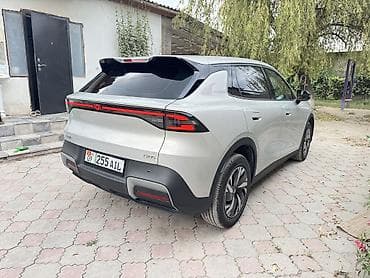 byd e2 2021: Changan Qiyuan Q05: 2026 г., 1.5 л, Автомат, Электромобиль, Кроссовер — 4