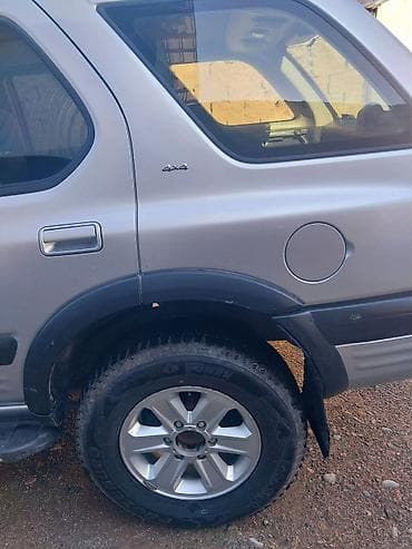 ручка коробки: Opel Frontera: 2002 г., 2.2 л, Механика, Газ, Внедорожник — 3