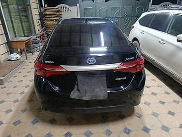 Toyota: Toyota Levin: 2019 г., 1.8 л, Автомат, Гибрид, Седан — 1