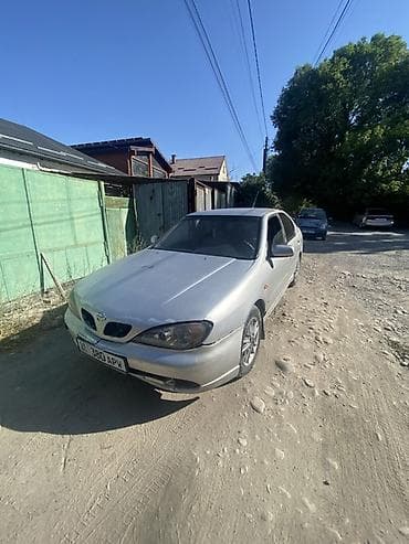 Продажа авто: Nissan Primera: 2000 г., Седан — 5