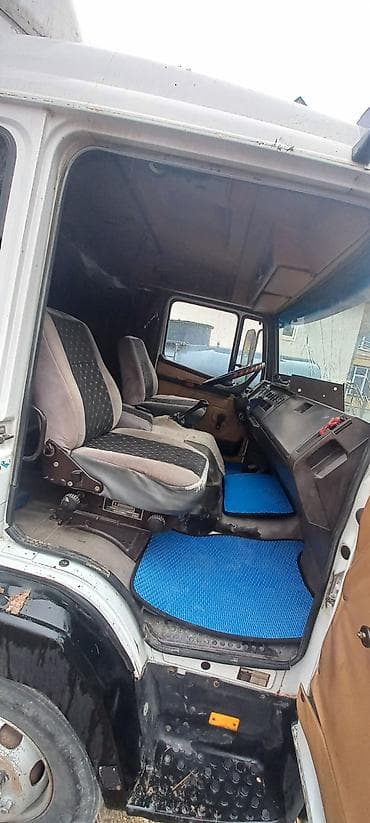 жак бу: Жүк ташуучу унаа, Mercedes-Benz, Стандарт, Колдонулган — 9