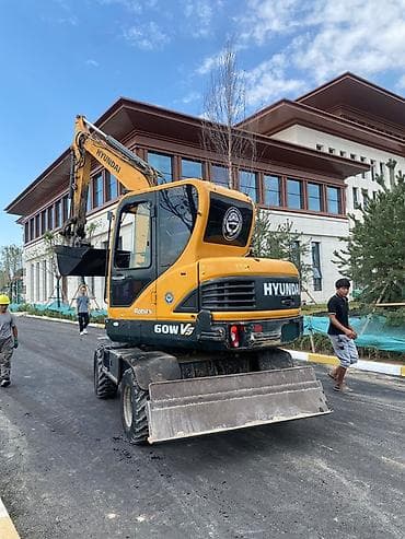 Услуги экскаватора | Выкорчевывание пней, Траншеи, Котлованы
