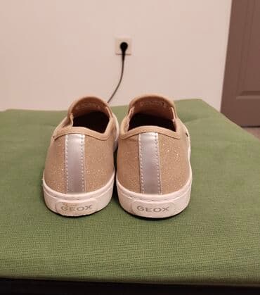 китай товар: Детская обувь для девочек. GEOX оригинал, размер 32. куплена в Европе — 3