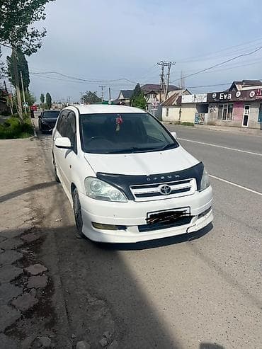 sprinter 2 2: Toyota Ipsum: 2002 г., 2.4 л, Автомат, Газ, Минивэн — 3