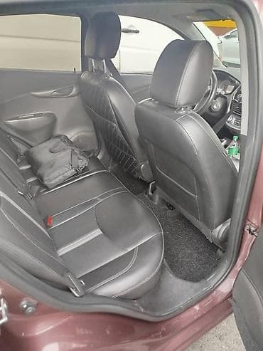 Продажа авто: Chevrolet Spark: 2018 г., 1 л, Автомат, Бензин, Хэтчбэк — 9