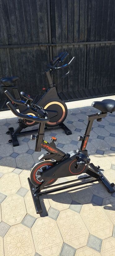 тренажер для ног домашний: Велотренажер для домашних тренировок. Оснащен регулируемым сиденьем и — 2