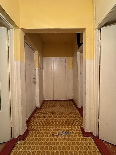 кватиру: 2 комнаты, 48 м², 105 серия, 3 этаж, Требуется ремонт — 6