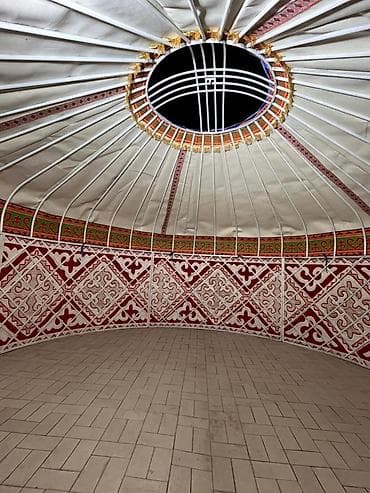 Эмерек: Бакча селкинчеги Металл, Жөлөнгүчү менен, Чатыры менен — 3