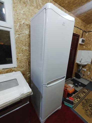 вентиляция домов: Холодильник Indesit, Б/у, Двухкамерный, De frost (капельный), 60 * 195 * 60 — 4