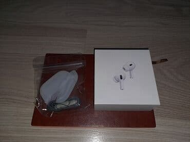 кейс для наушника: Беспроводные наушники-вкладыши с активным шумоподавлением (форм‑фактор — 2