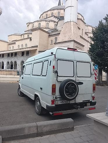 Mercedes-Benz T1: 1989 г., 2.9 л, Кол менен иштөөчү, Дизель, Van — 3