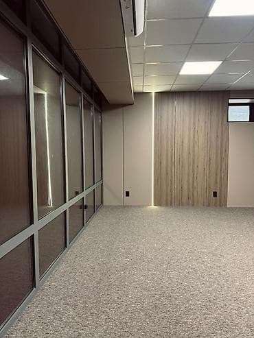 сдаю мкр кок жар: Продажа офисов 33 м², С ремонтом, С мебелью, Многоэтажное здание, Цокольный этаж этаж — 6