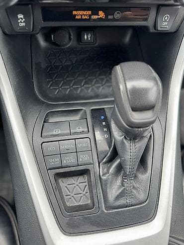 lend cruizer: Toyota RAV4: 2019 г., Автомат, Бензин, Кроссовер — 10