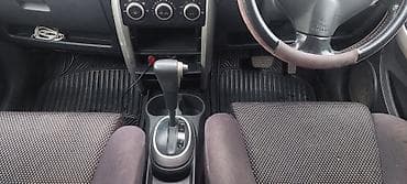 баа: Toyota Ist: 2003 г., 1.5 л, Автомат, Бензин, Хетчбек — 8