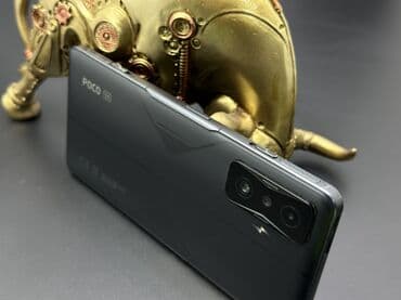 телефон раскладной: Poco F4 GT, Б/у, 256 ГБ, цвет - Серебристый, 2 SIM — 3