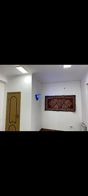 мкр улан: Восток-5 мкр Сдается помещение Площадь: 36м2 Первая линия Первый — 4
