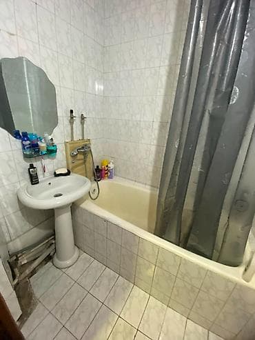 3 комнаты, 64 м², Центральная мечеть 106 серия — 2