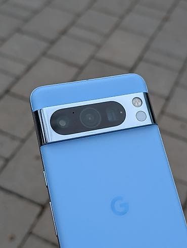 проектор и экран: Google Pixel 8 Pro, Б/у, 128 ГБ, цвет - Голубой, 1 SIM, eSIM — 3