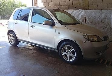 Mazda Demio: 2005 г., Автомат, Бензин, Хэтчбэк — 1