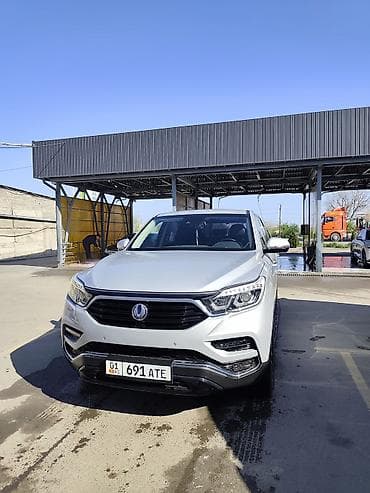 2 куб: Ssangyong Rexton: 2019 г., 2.2 л, Автомат, Дизель, Внедорожник — 1