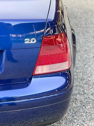 ауди o7: Volkswagen Bora: 2001 г., 2 л, Автомат, Газ, Седан — 4