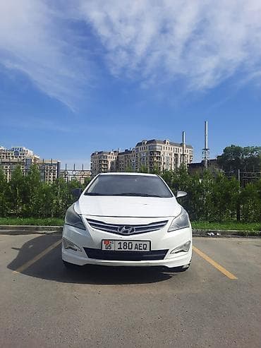саната желтый: Hyundai Solaris: 2015 г., 1.6 л, Типтроник, Бензин, Седан — 4
