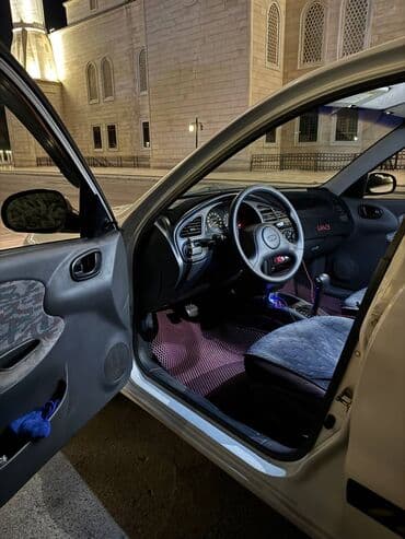 машина россия: Daewoo Lanos: 1997 г., 1.5 л, Автоматические, Бензин, Седан — 8