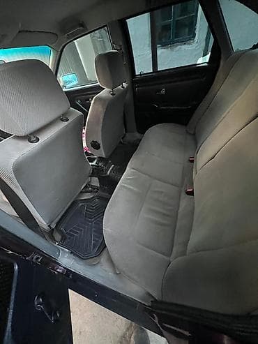 audi 2 6: Audi 100: 1994 г., Бензин, Седан — 7