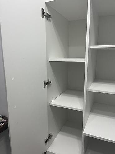 рабочий компьютерный стол: Компьютерный стол, С полками — 1