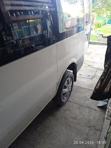 транс: Ford Transit: 2002 г., 0.2 л, Фургон — 2
