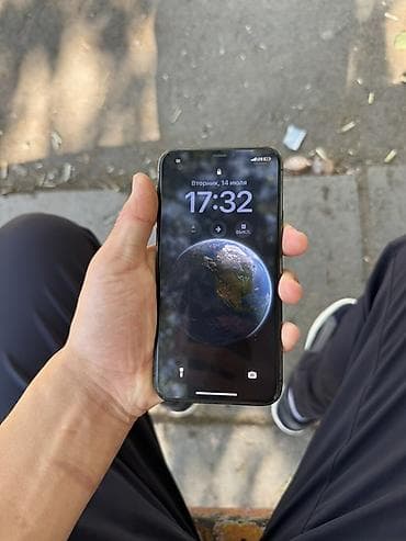 Техника и электроника: IPhone 11 Pro, Б/у, 64 ГБ, Space Gray, Чехол, 100 % — 2