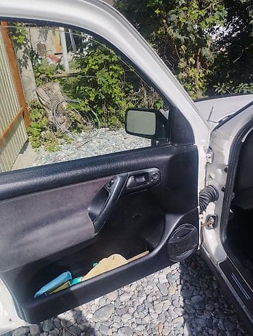 ibiza: Volkswagen Golf: 1993 г., Механика, Хэтчбэк — 5