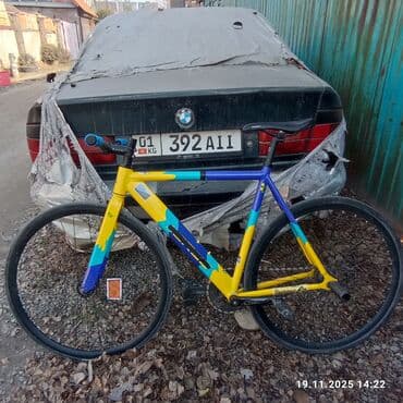 велосипед фикс: Шоссейный велосипед, Рама M (156 - 178 см), Новый — 5